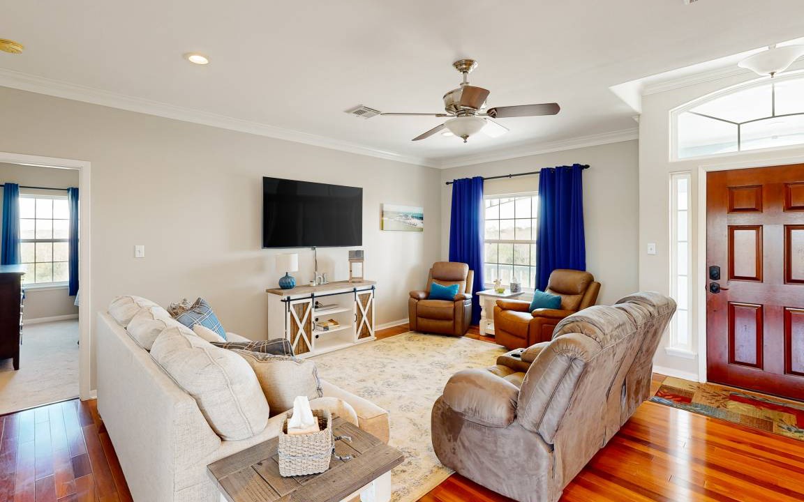 Photo of Livingroom in Texas Gulf Coast Region