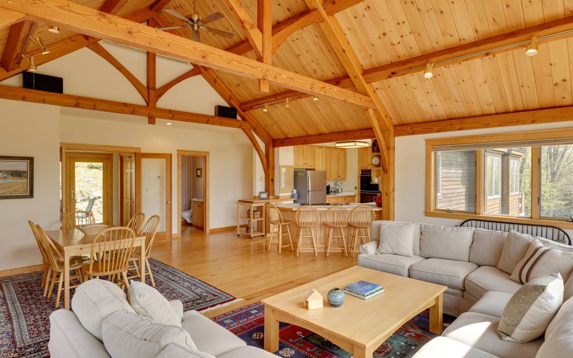 Photo of Livingroom in Windsor