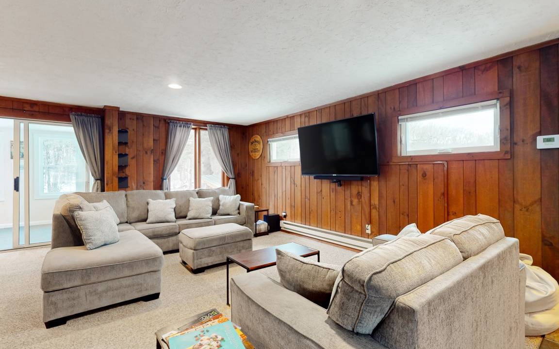 Photo of Livingroom in Montgomery Center