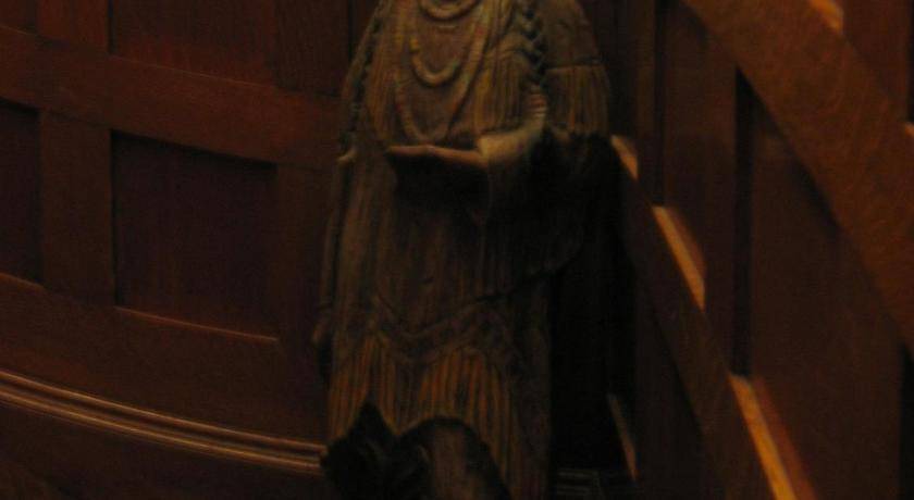 Photo of Others in Troy