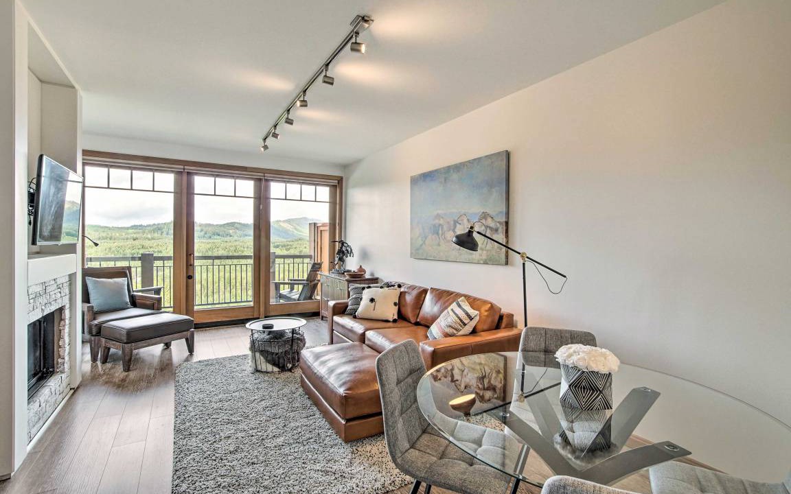 Photo of Livingroom in Cle Elum