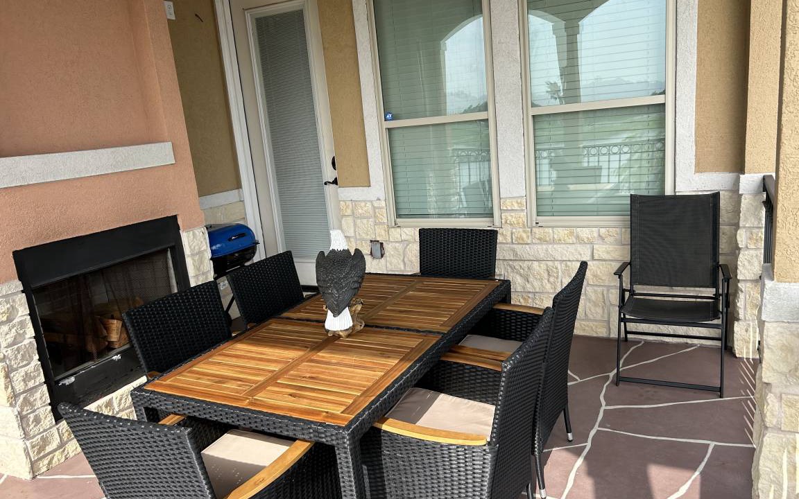 Photo of Patio Balcony in Dickinson