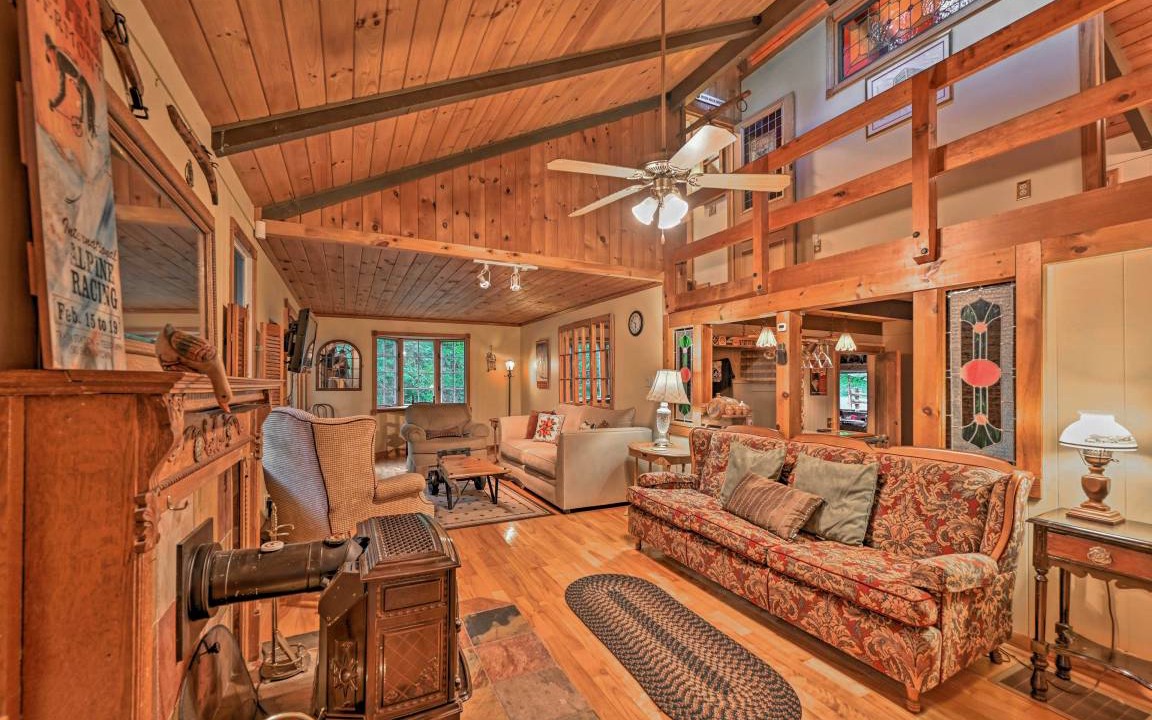 Photo of Livingroom in Jay
