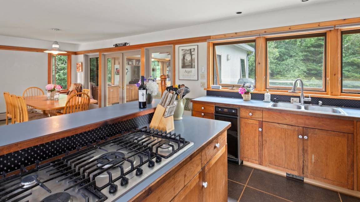 Photo of Kitchen in Warren
