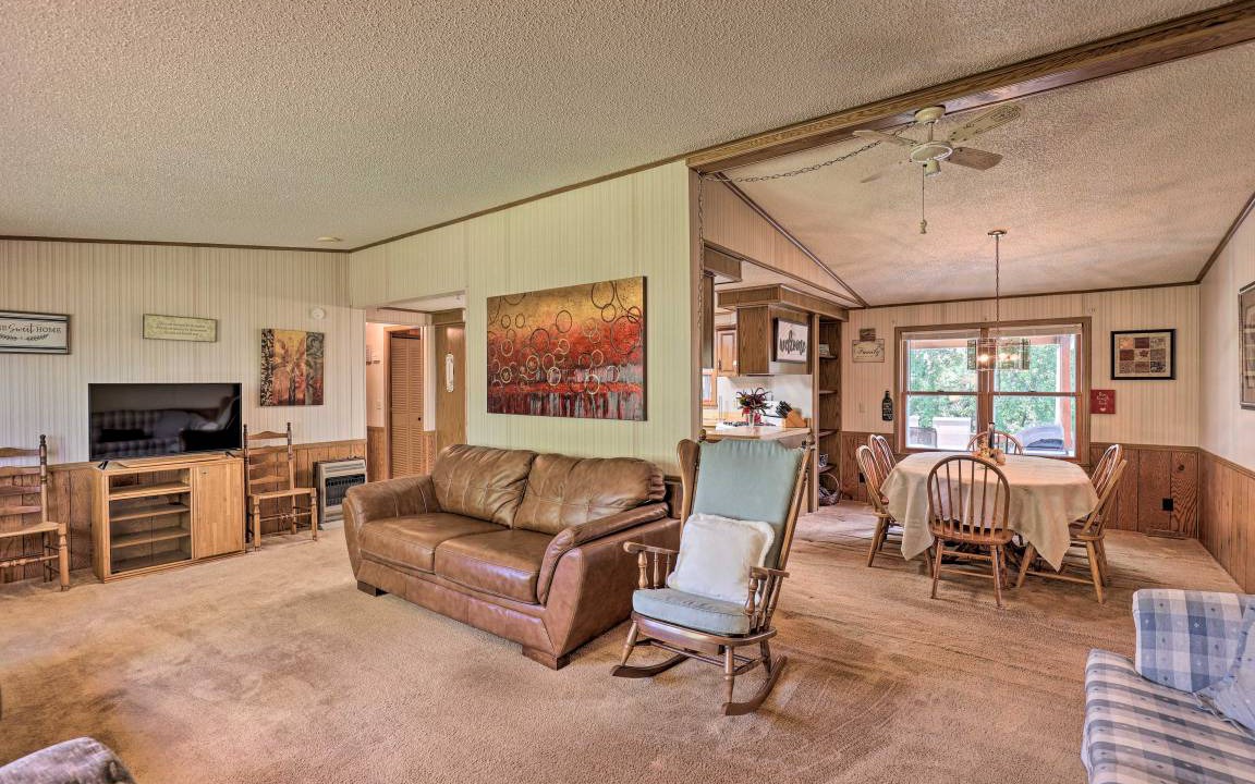 Photo of Livingroom in Burdett