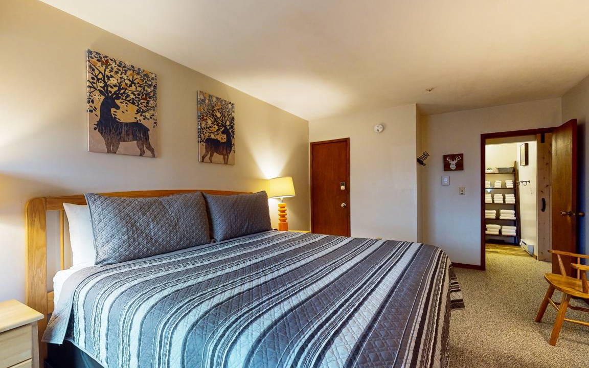 Photo of Bedroom in Mendon