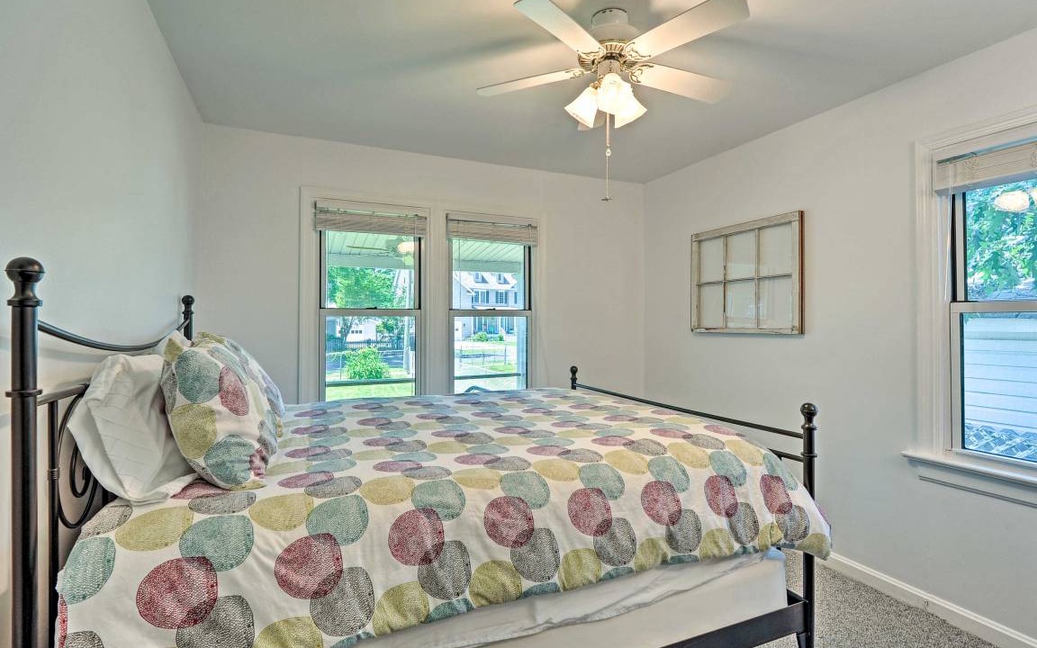 Photo of Bedroom in Colonial Beach