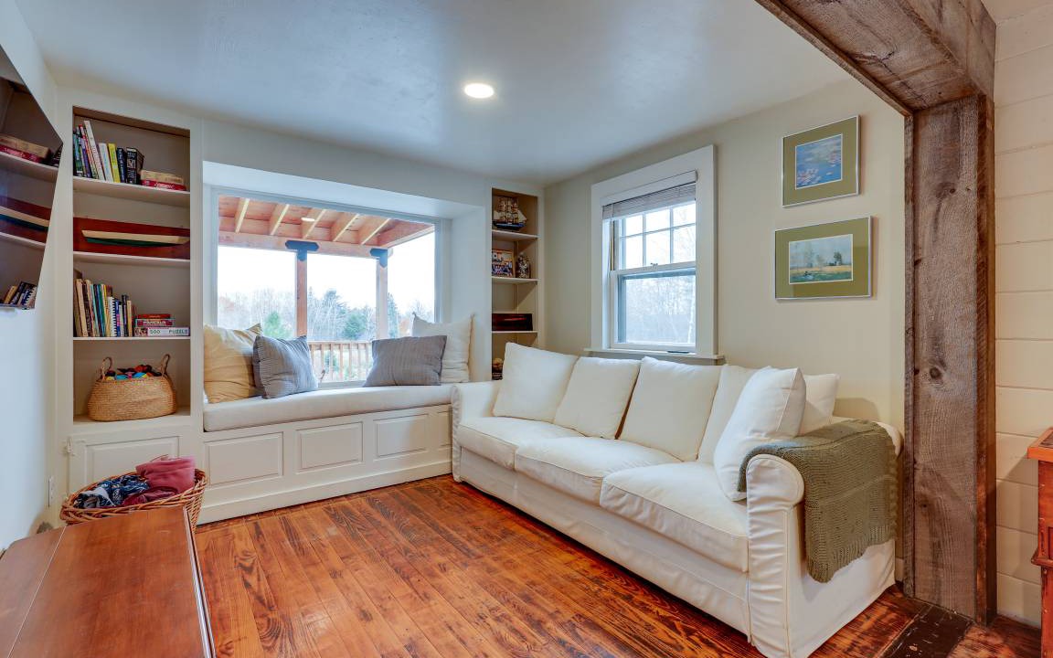 Photo of Livingroom in Elkins