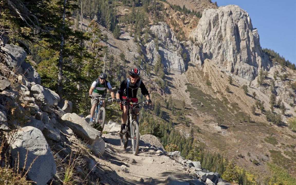 Photo of Others in Mammoth Lakes