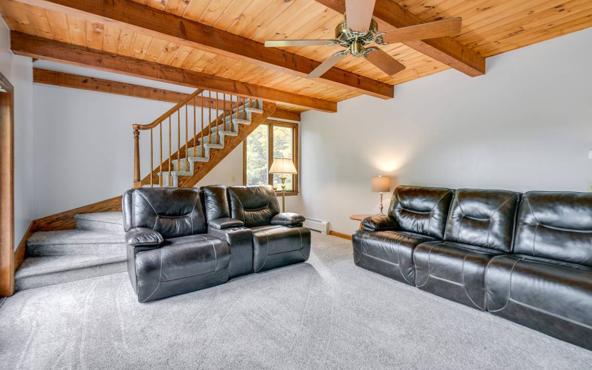 Photo of Livingroom in Milton