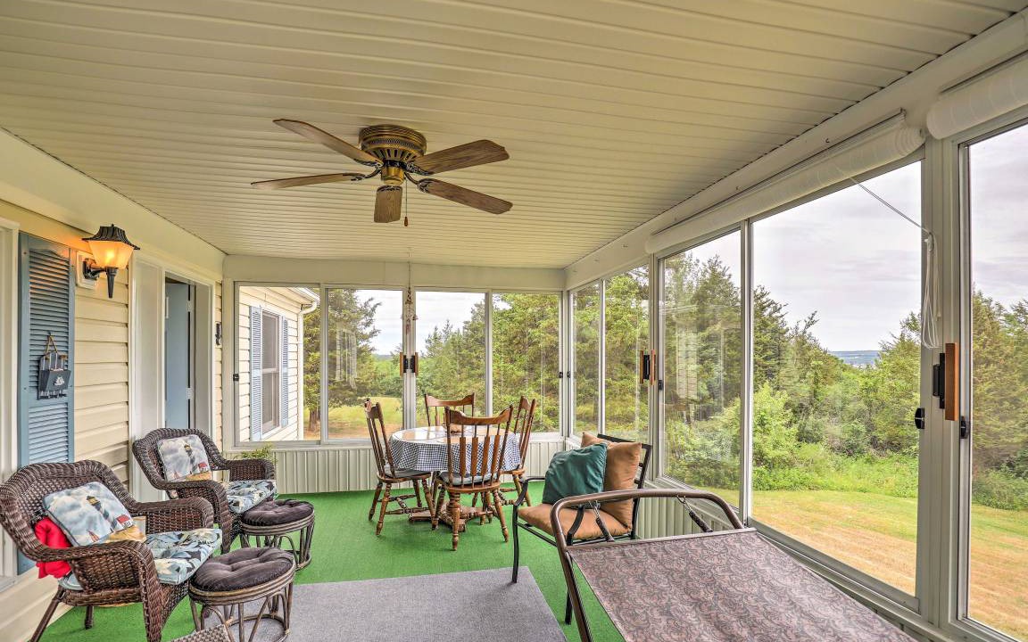 Photo of Patio Balcony in Himrod