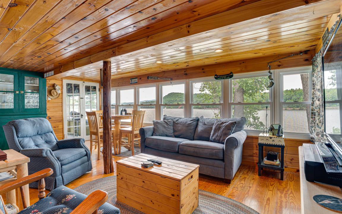 Photo of Livingroom in Fair Haven