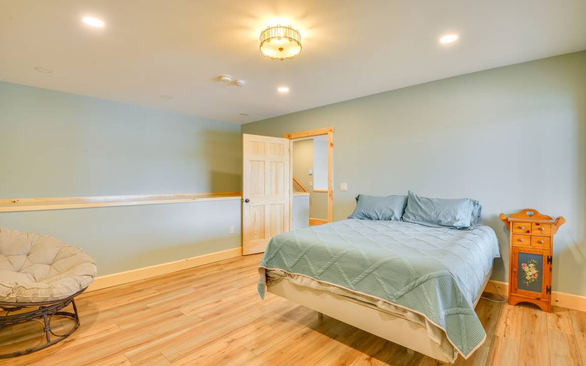 Photo of Bedroom in Wellesley Island