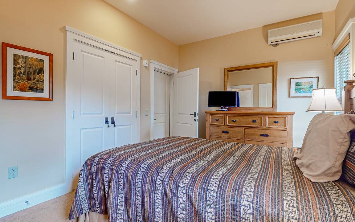 Photo of Bedroom in Proctorsville