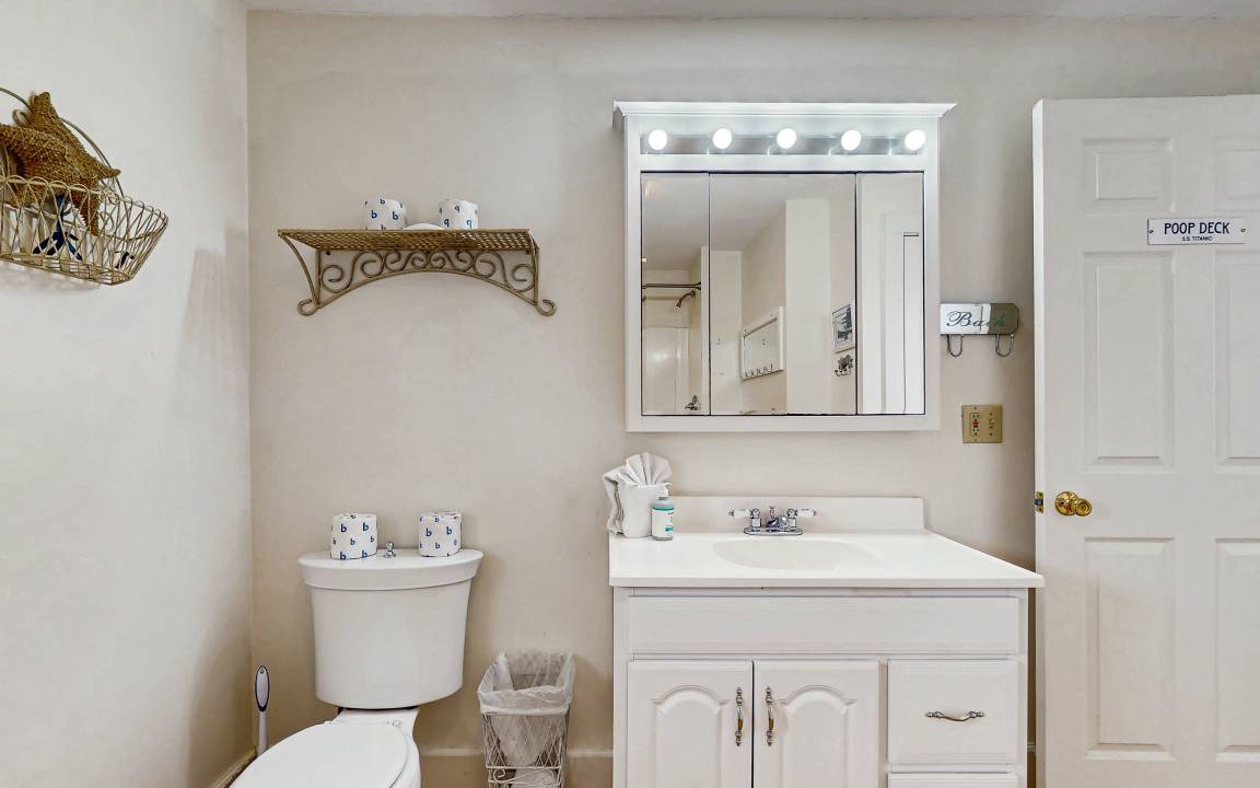 Photo of Bathroom in Ocean Park