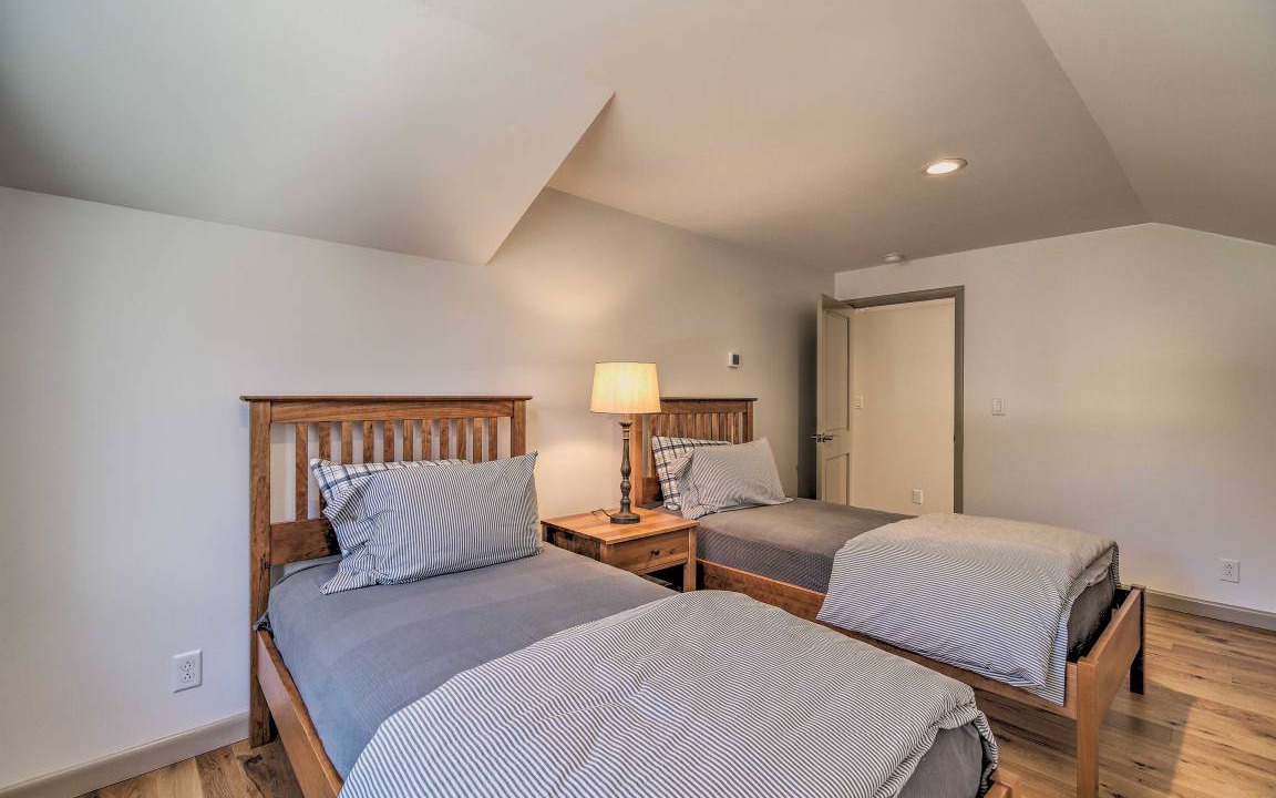 Photo of Bedroom in Plattsburgh