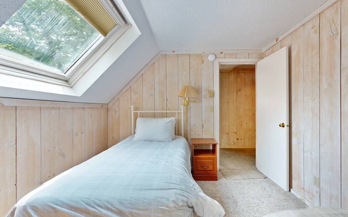 Photo of Bedroom in West Dover