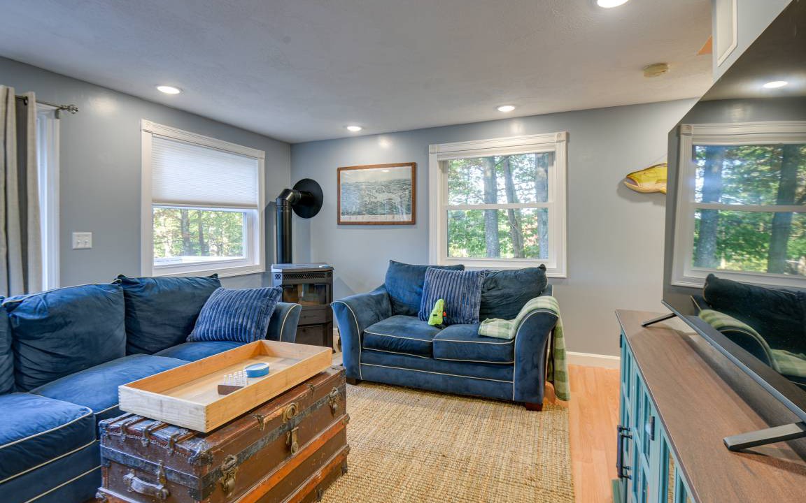 Photo of Livingroom in Gilford