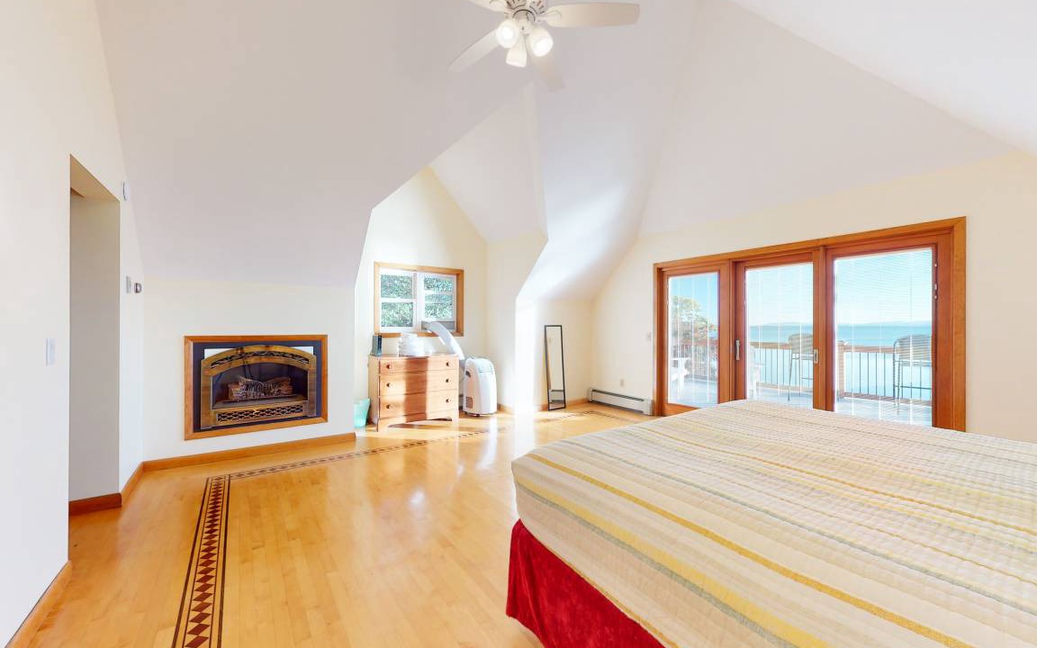 Photo of Bedroom in Malletts Bay