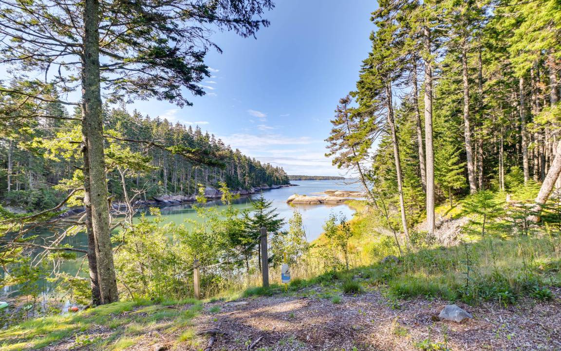 Photo of Others in Deer Isle