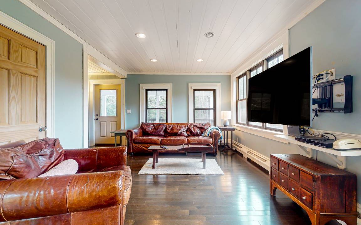 Photo of Livingroom in Wallingford