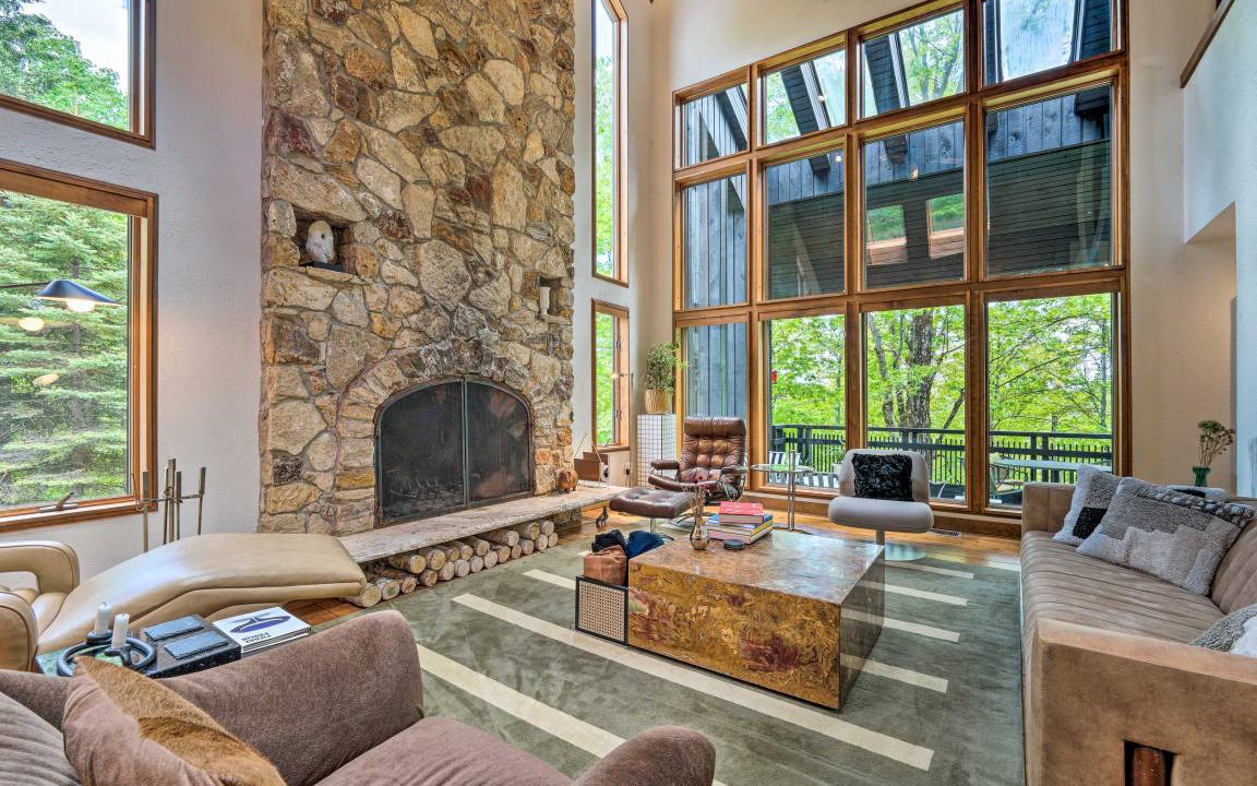 Photo of Livingroom in Plymouth