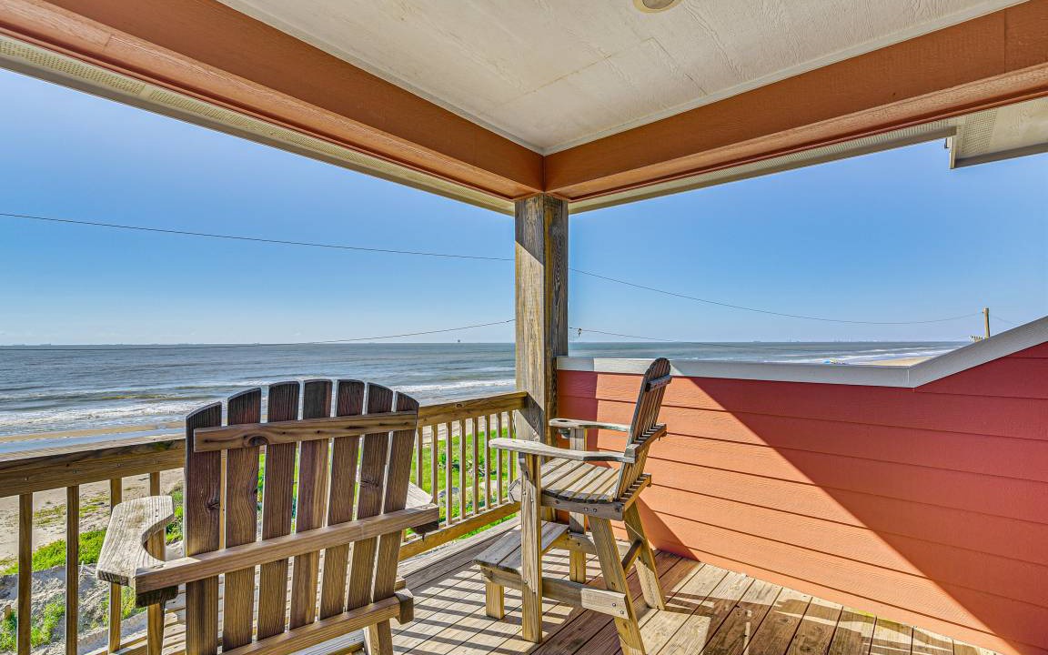 Photo of Patio Balcony in Crystal Beach