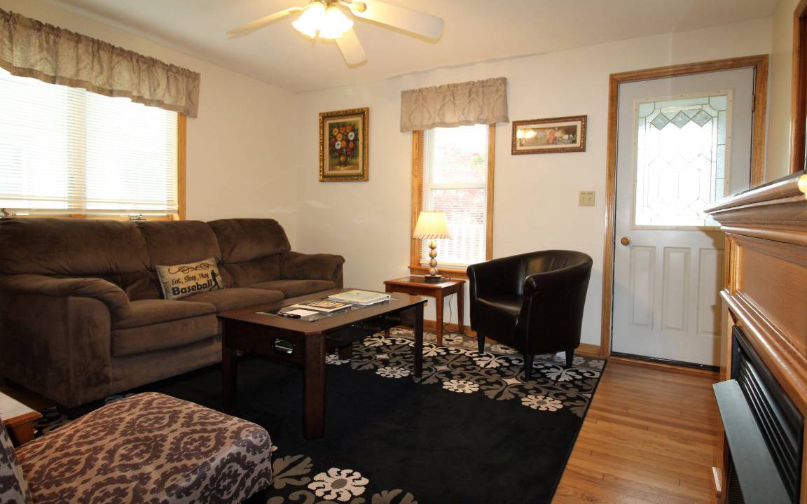 Photo of Livingroom in Oneonta