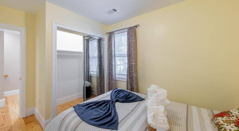 Photo of Bedroom in Quincy