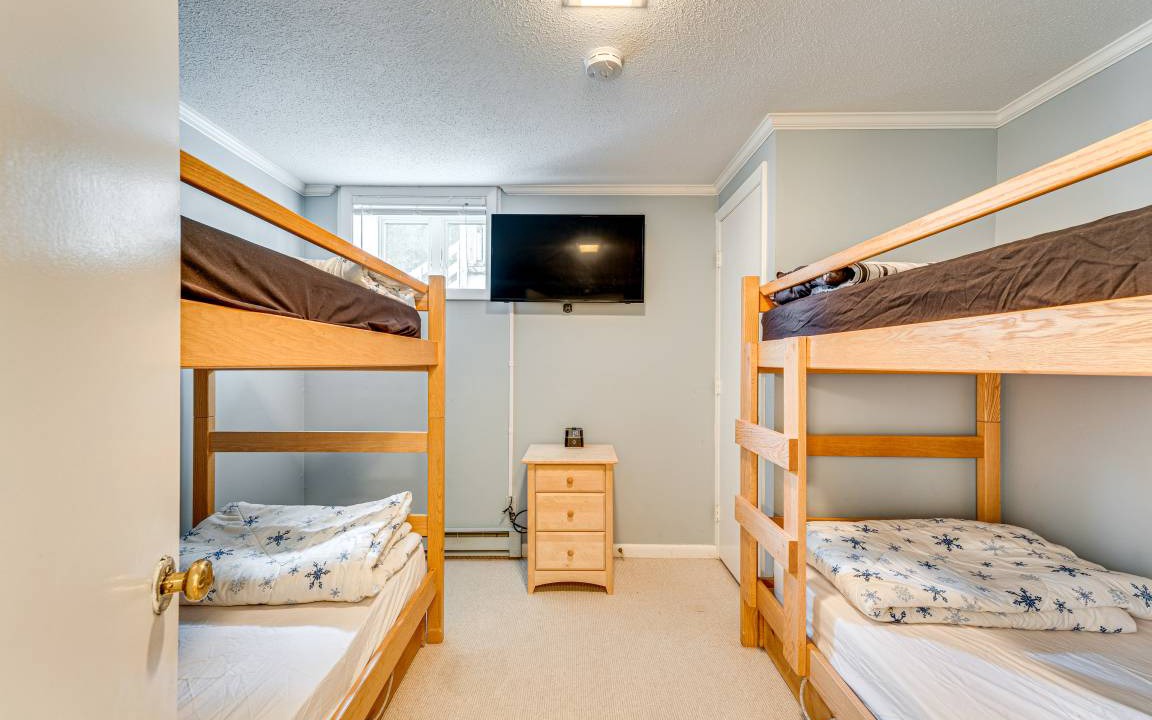 Photo of Bedroom in Bromley Mountain