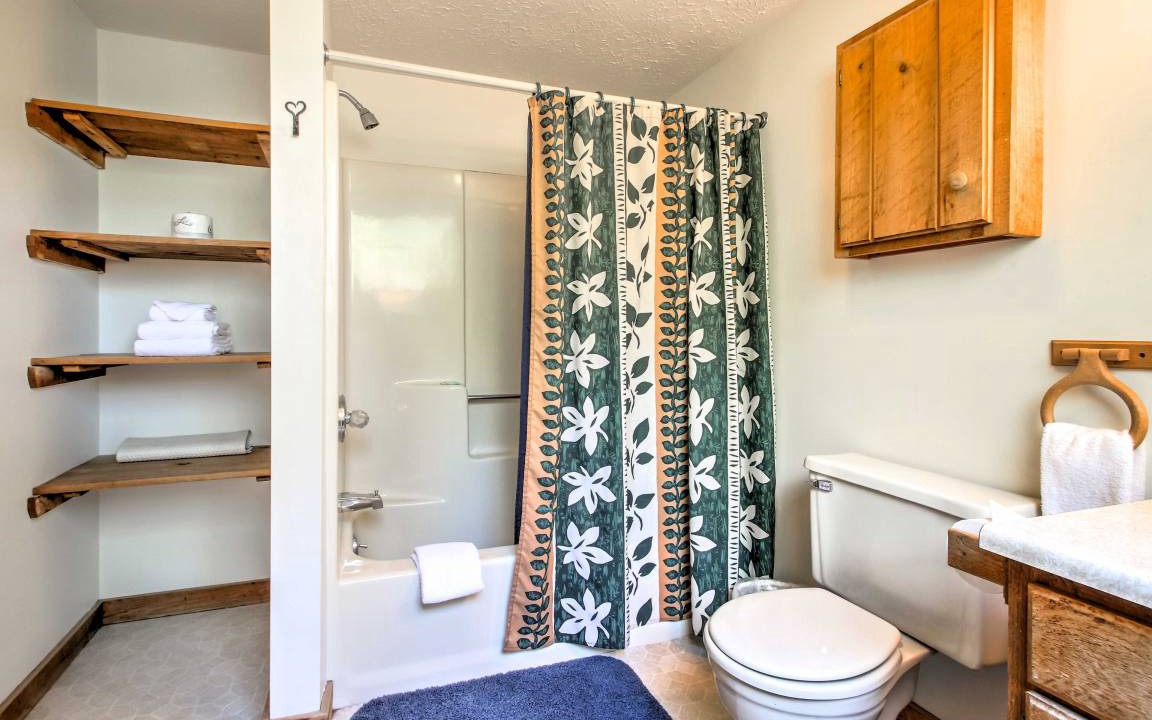 Photo of Bathroom in Bartlett
