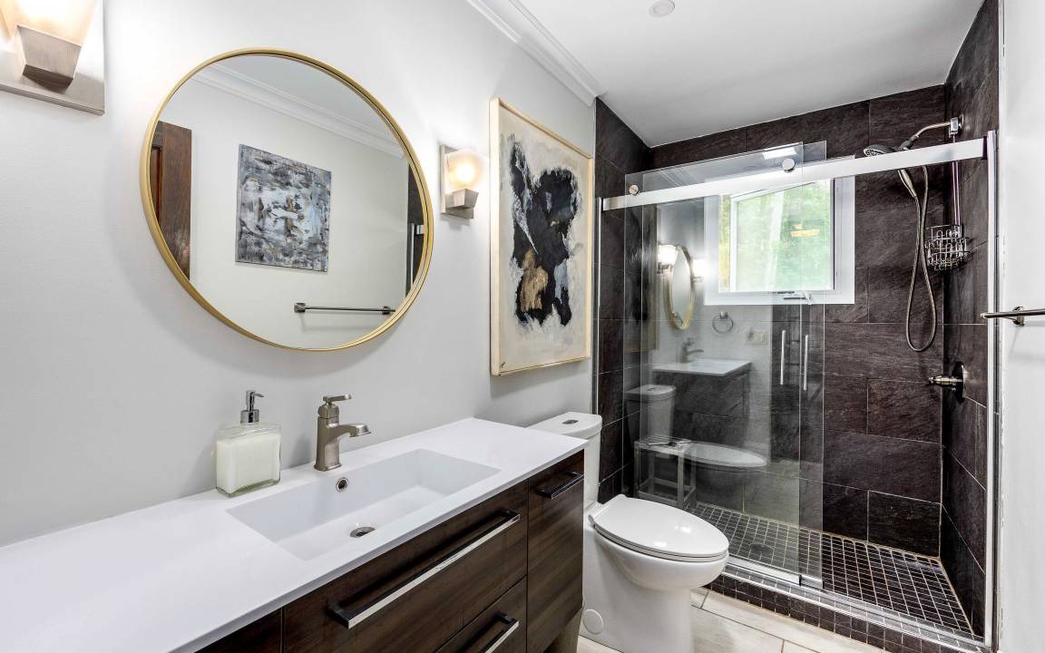Photo of Bathroom in Woodstock