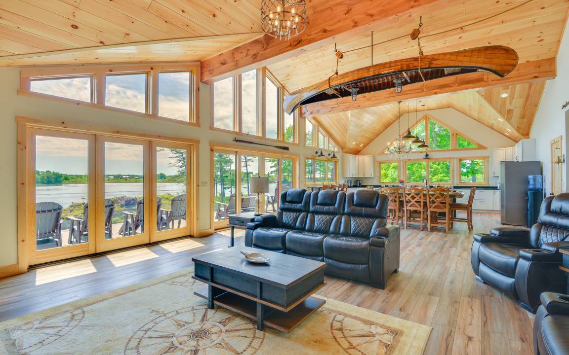 Photo of Livingroom in Wellesley Island