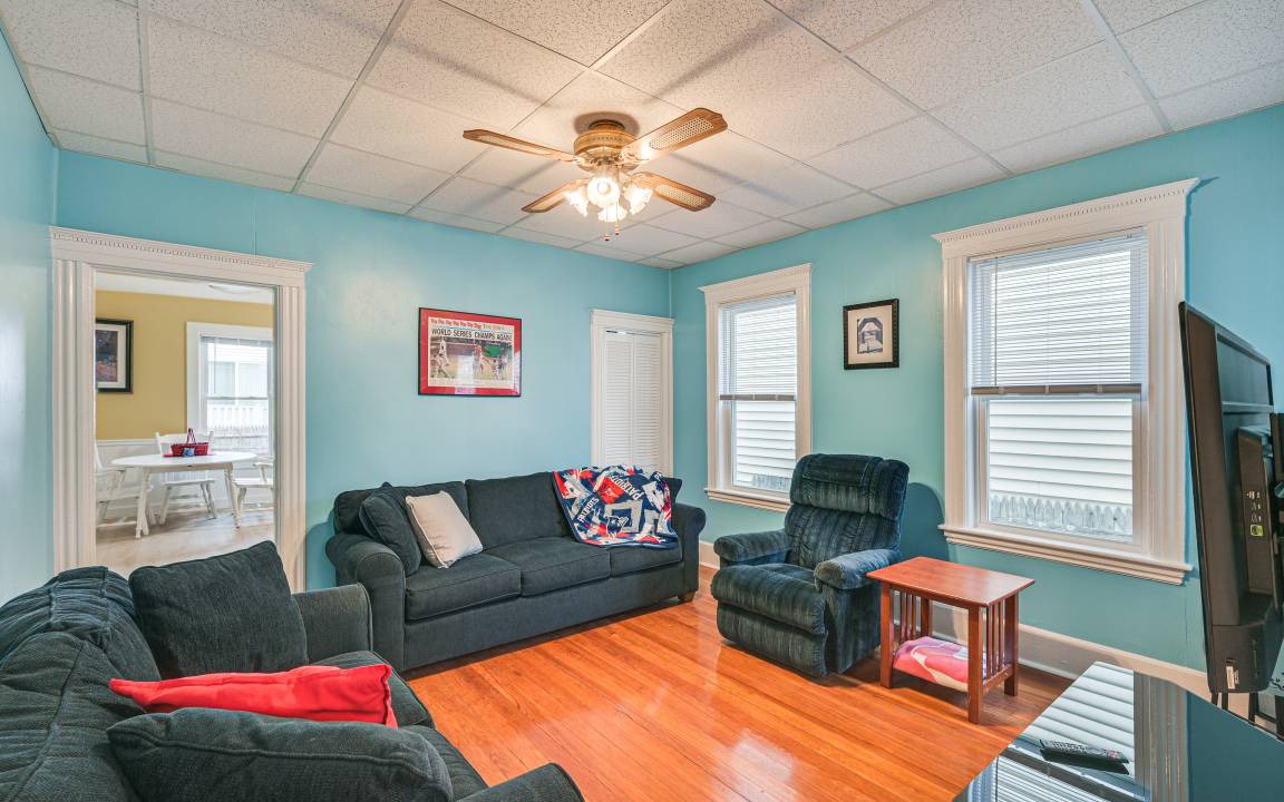 Photo of Livingroom in South Medford