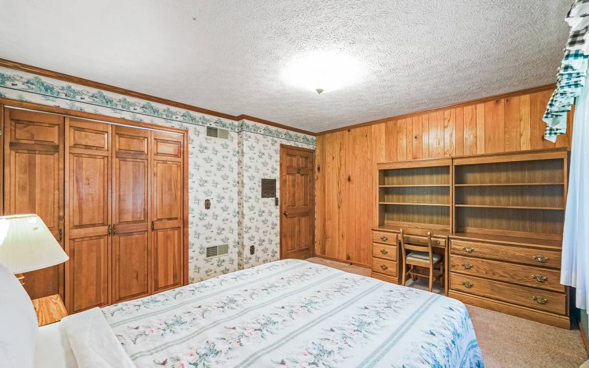 Photo of Others in Cabins