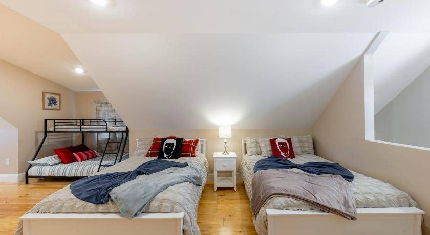 Photo of Bedroom in Quincy