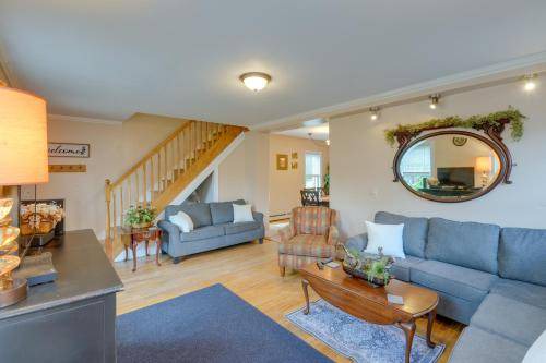 Photo of Livingroom in Claremont
