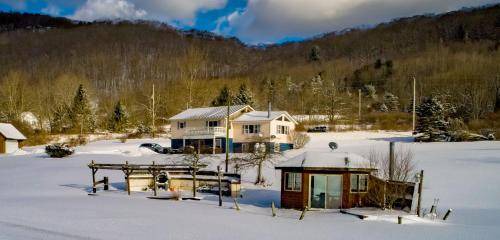 Photo of Others in Ellicottville