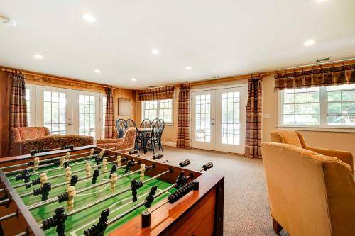Photo of Livingroom in Bromley Mountain