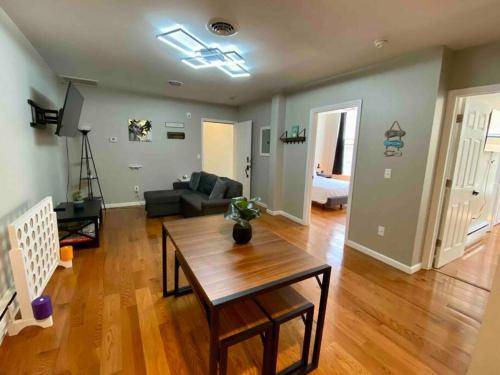 Photo of Livingroom in Downtown Albany