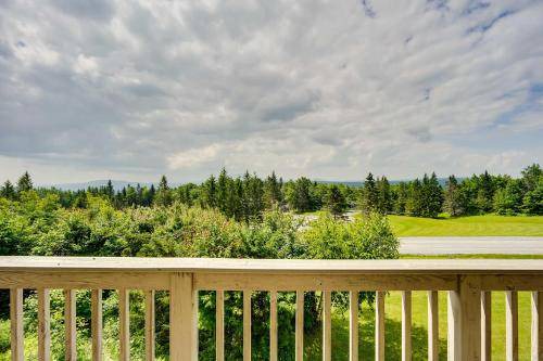 Photo of Patio Balcony in Bromley Mountain