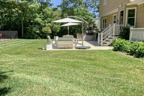 Photo of Others in Hampton Bays