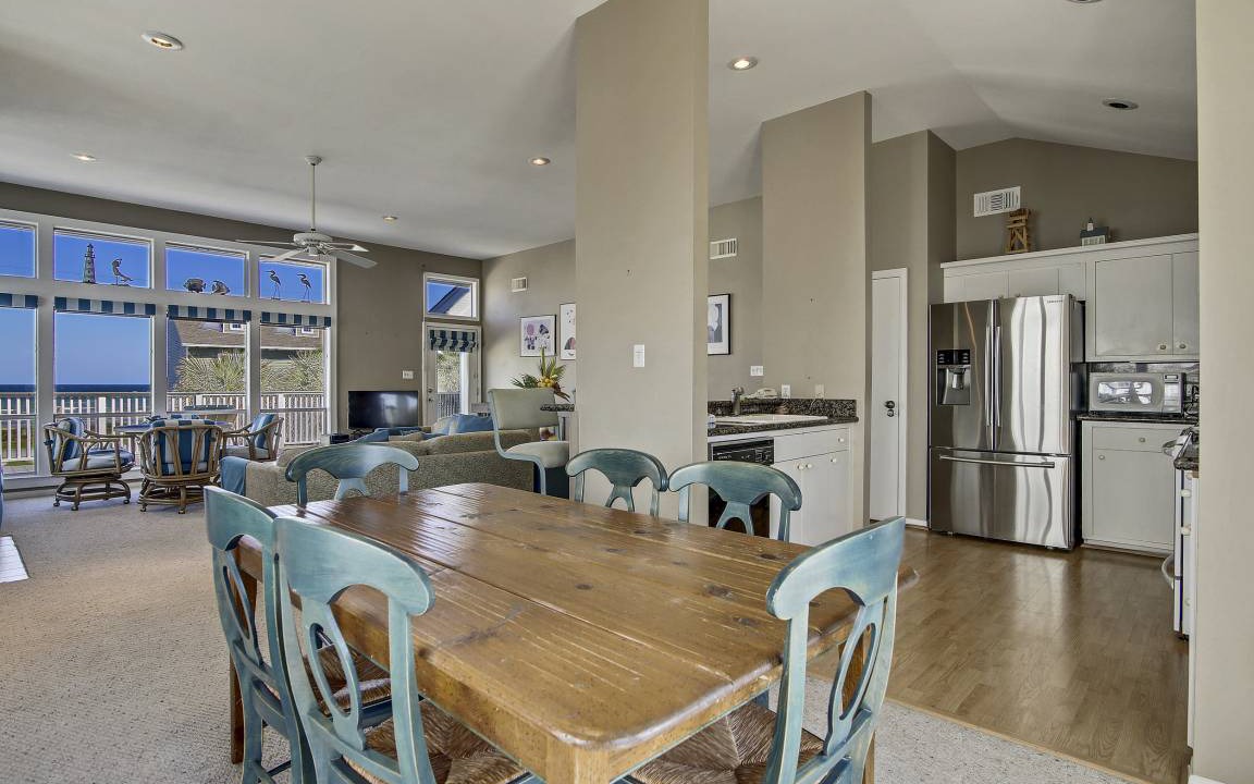 Photo of Livingroom in Indian Beach