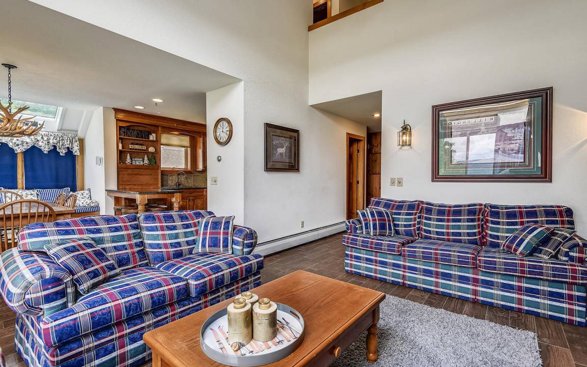 Photo of Livingroom in Central Vermont- Killington