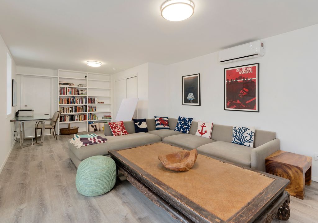 Photo of Livingroom in Culloden Shores