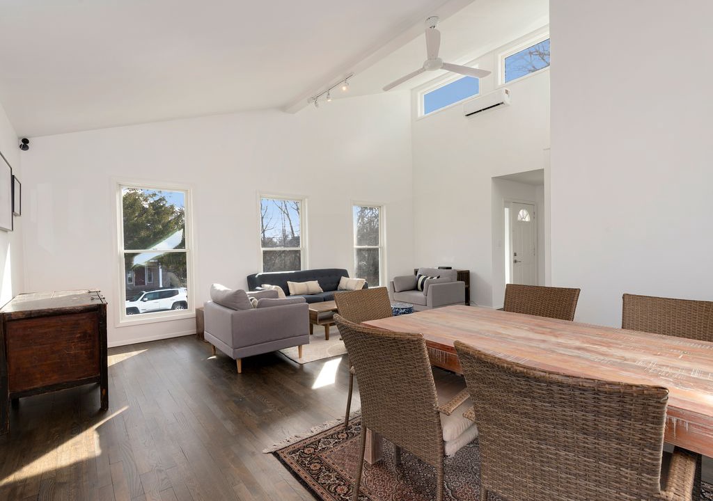 Photo of Livingroom in Culloden Shores