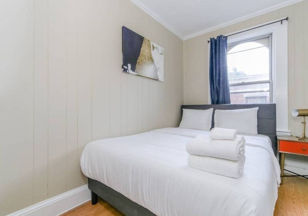 Photo of Bedroom in North End