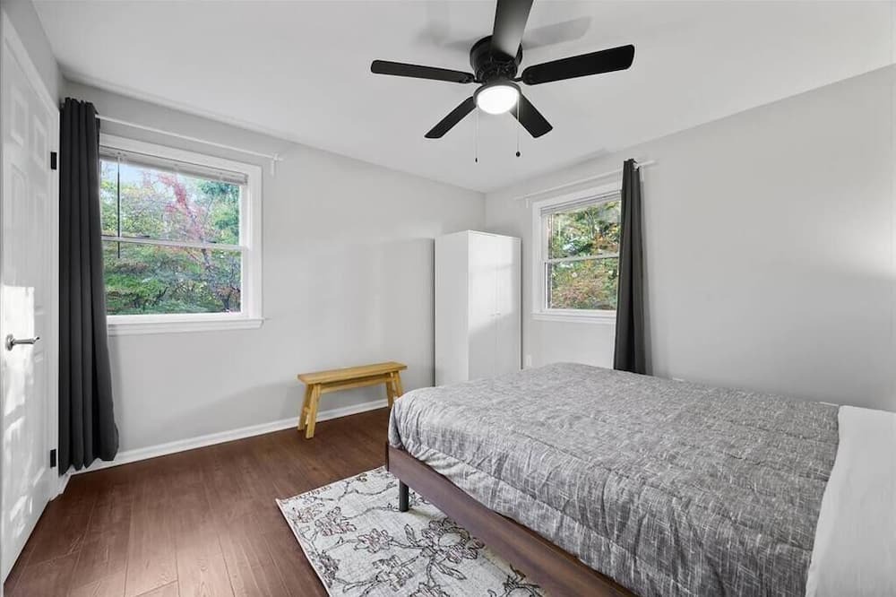 Photo of Bedroom in Ingomar