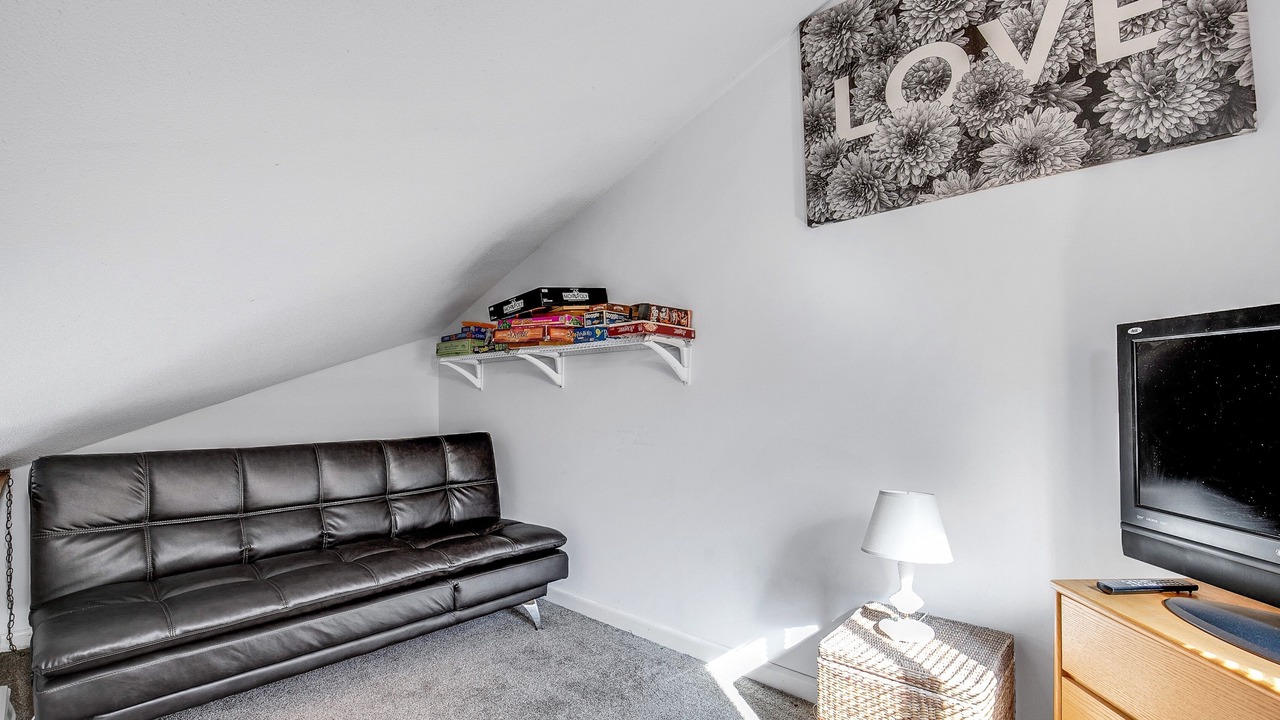 Photo of Bedroom in Campton