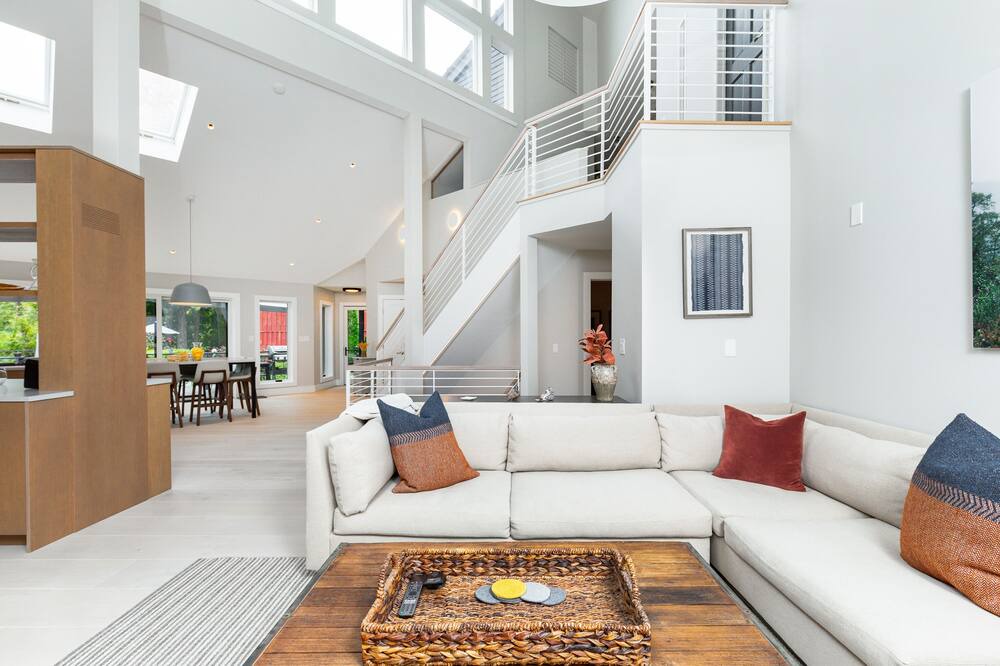 Photo of Livingroom in Hurley